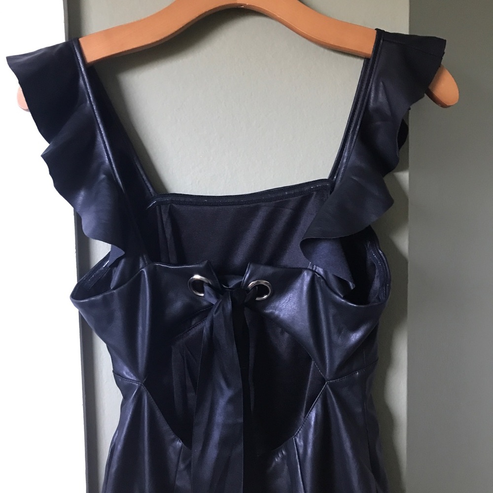 NWT Essue Women’s Faux Leather Cut Out Tie Back dress Small - Picture 7 of 10